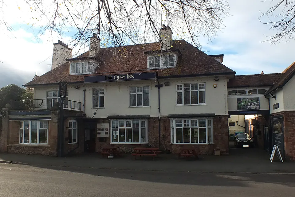 The Quay Inn’s exterior in Minehead